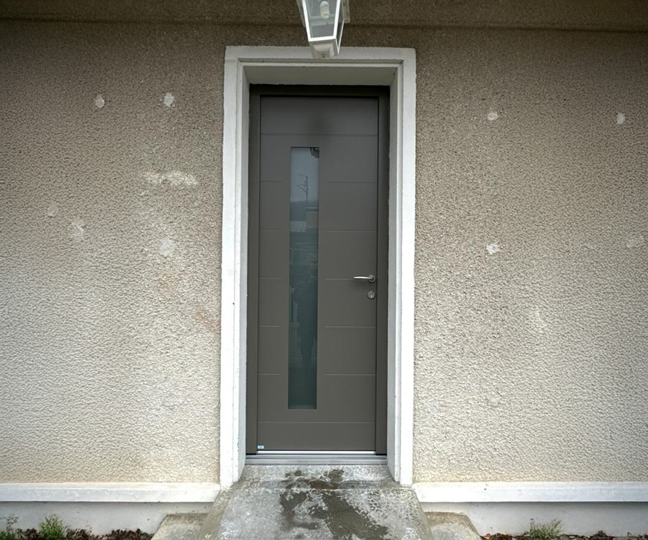 pose-porte-entree-aix-les-bain-2